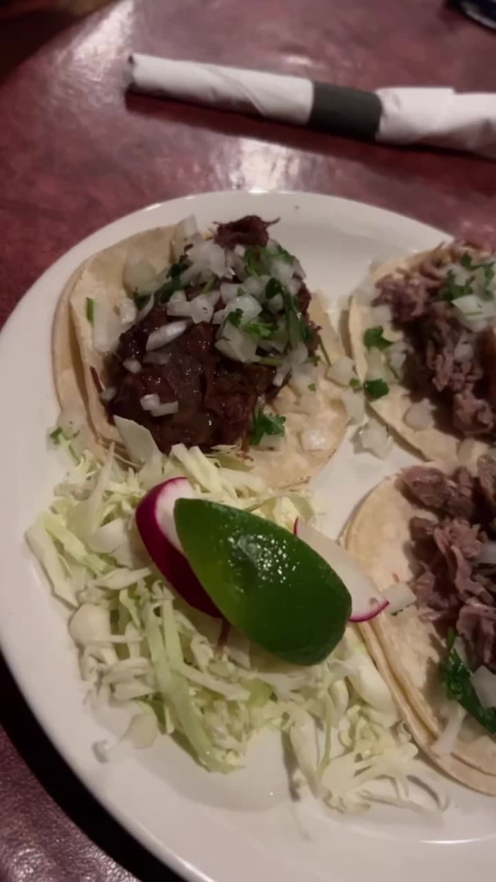 Video review of La Cabaña Restaurant