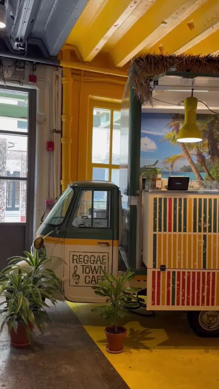 Reggae Town Cafe