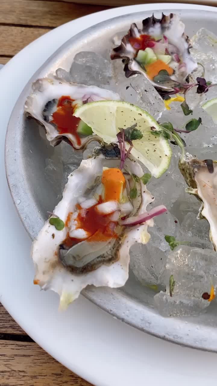 LV Mar Tapas & Cocktails