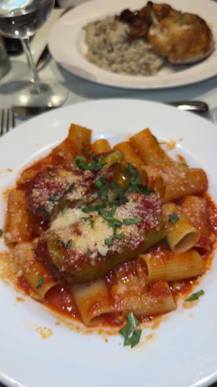 Video review of Becco