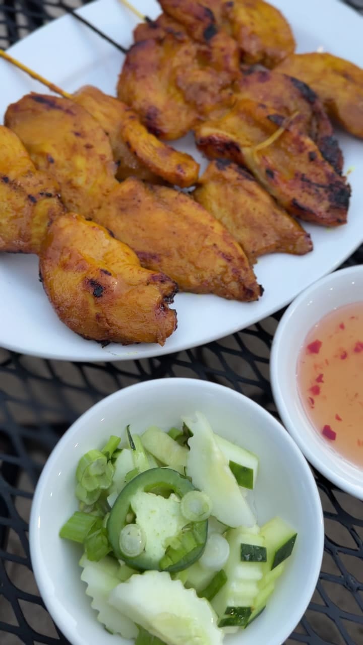 Rice & Noodles Thai Food