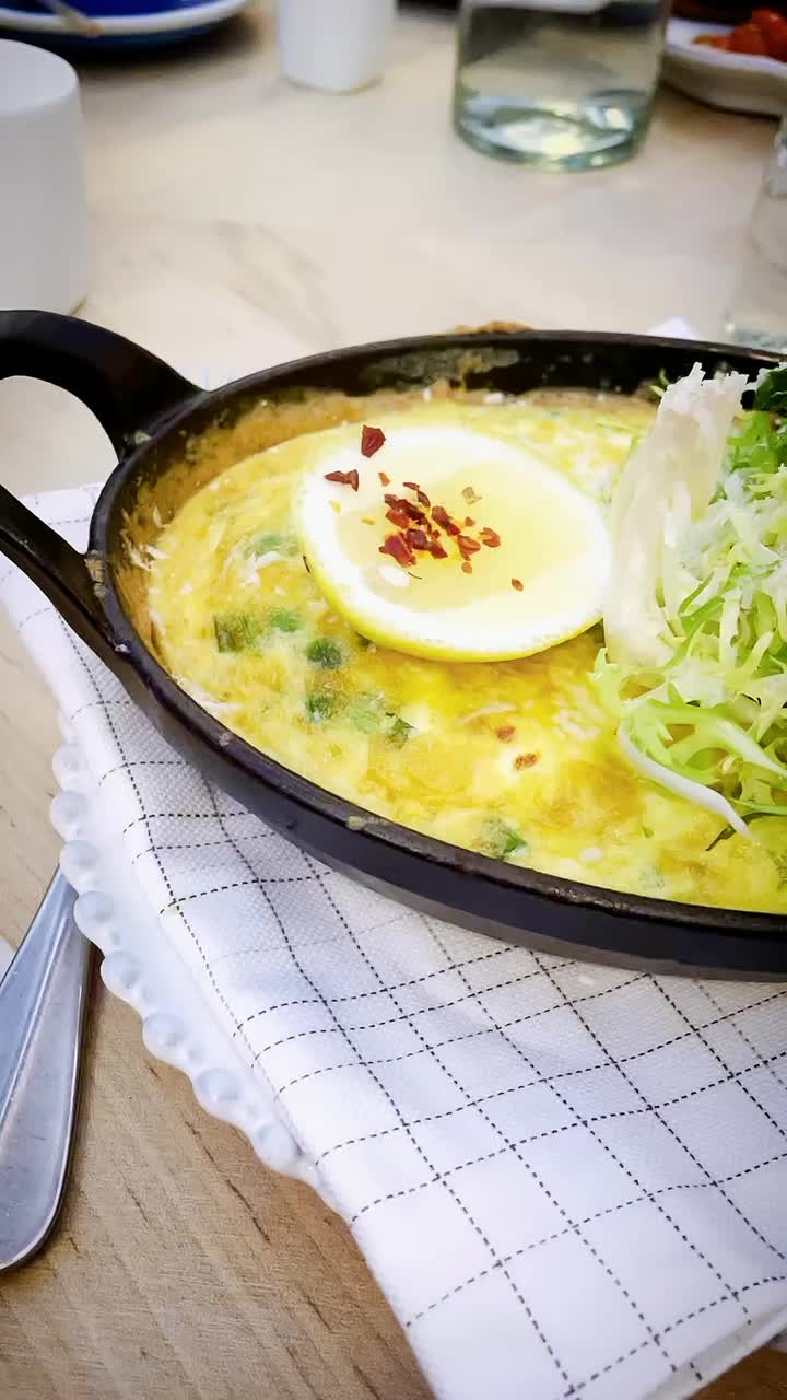 Video review of Leuca