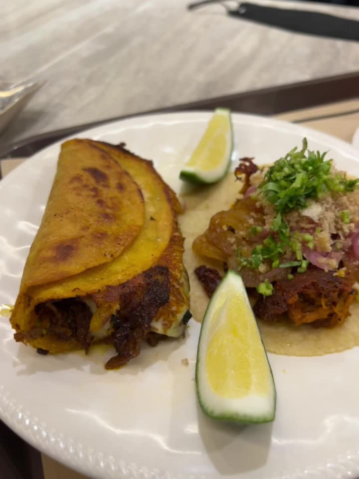 Video review of La Chinesca