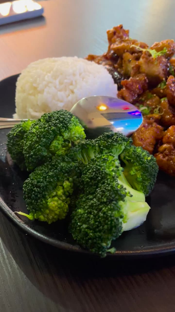 Basil vegan thai & sushi