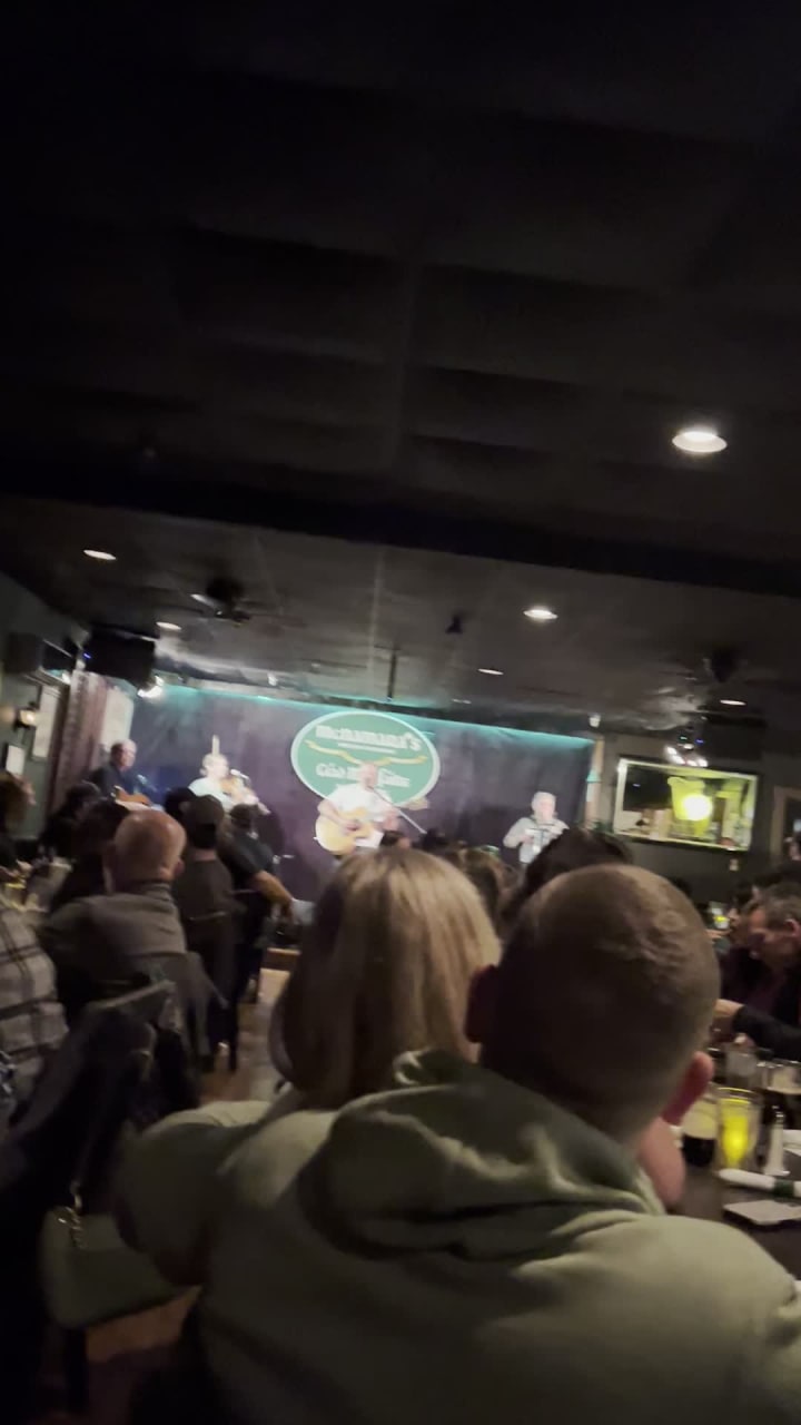 McNamara's Irish Pub