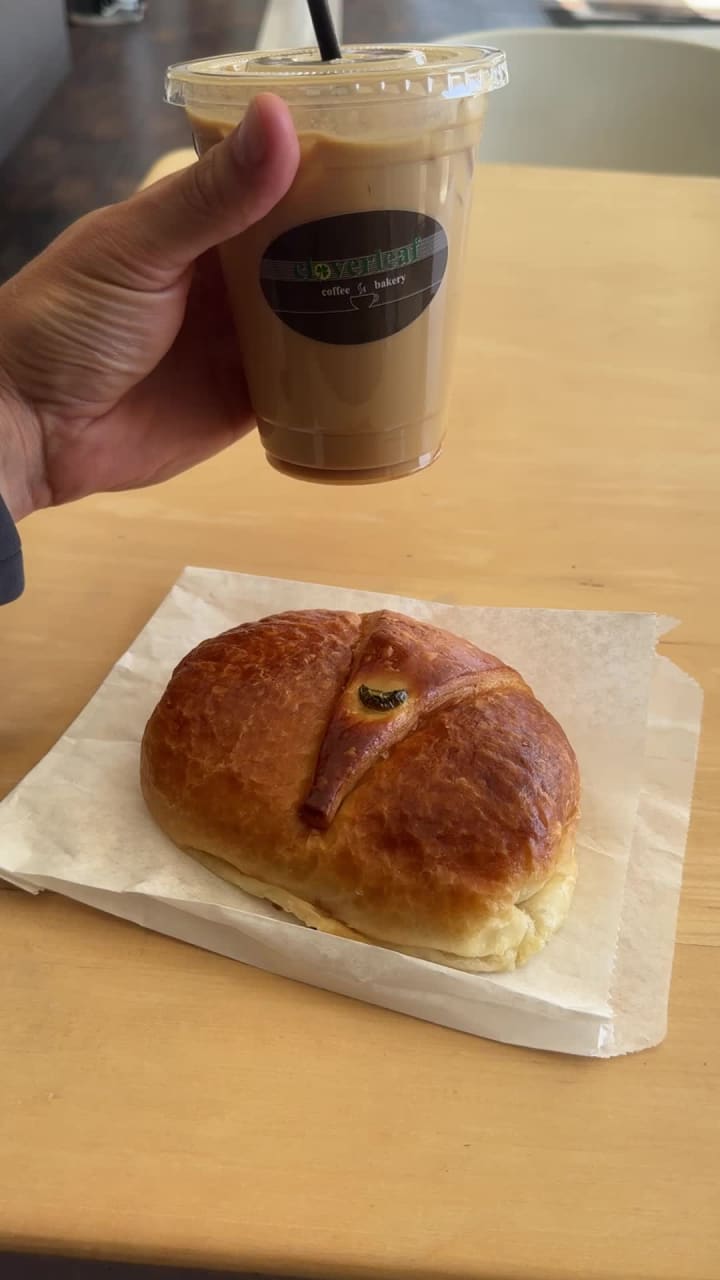 Cloverleaf Coffee & Bakery