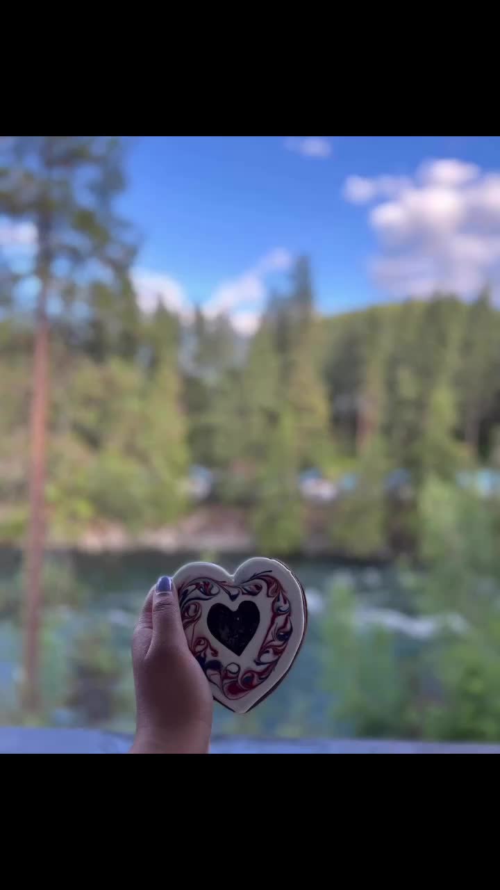 Video review of Gingerbread Factory