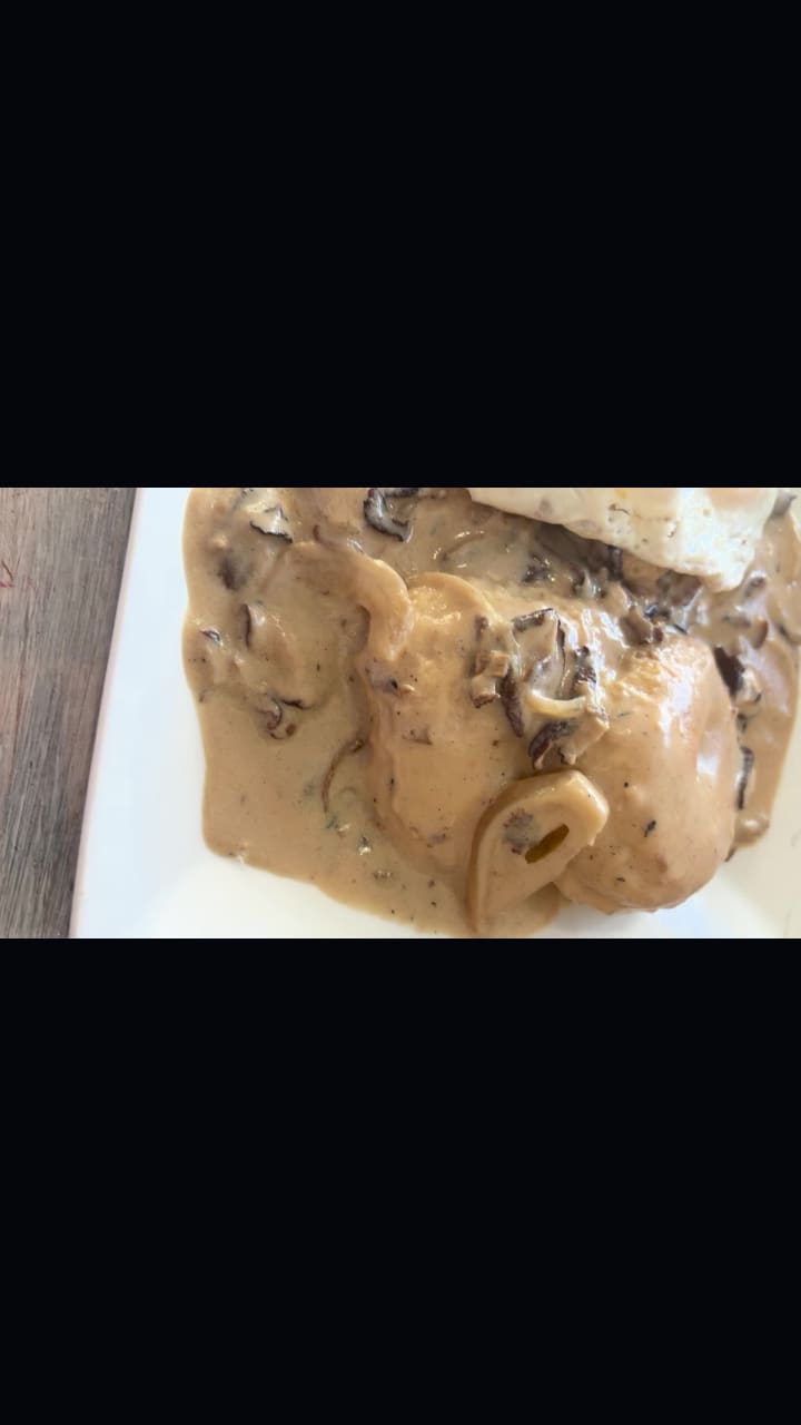 Video review of The Fancy Biscuit