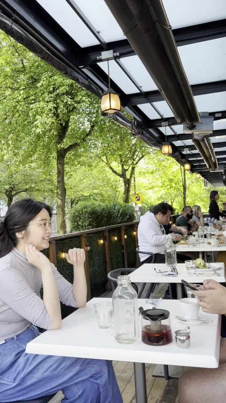 Nero Belgian Waffle Bar