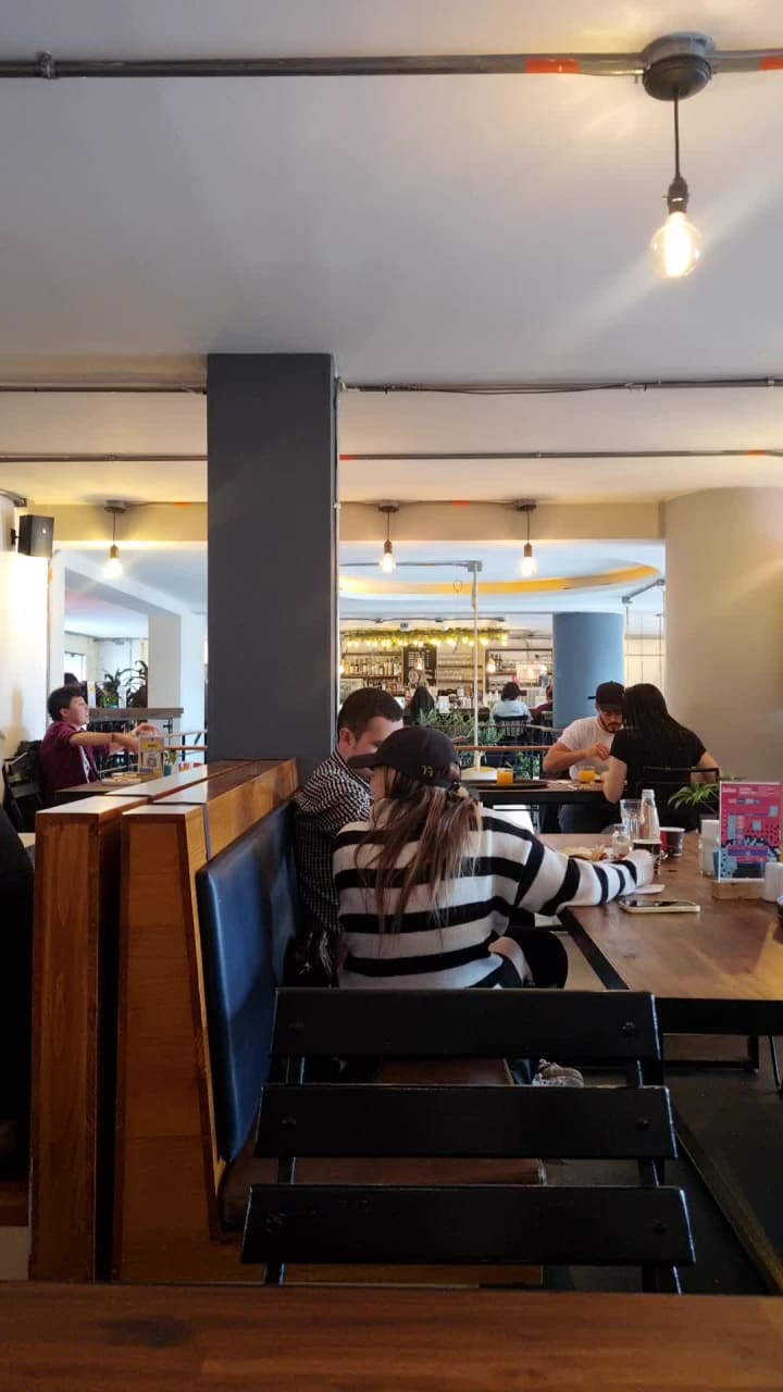 Video review of Selina Chapinero