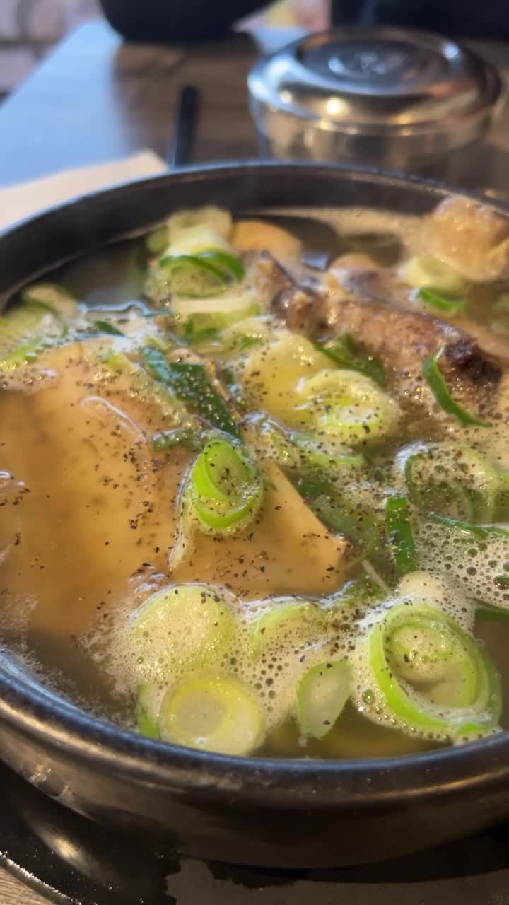 Video review of Tangtangtang