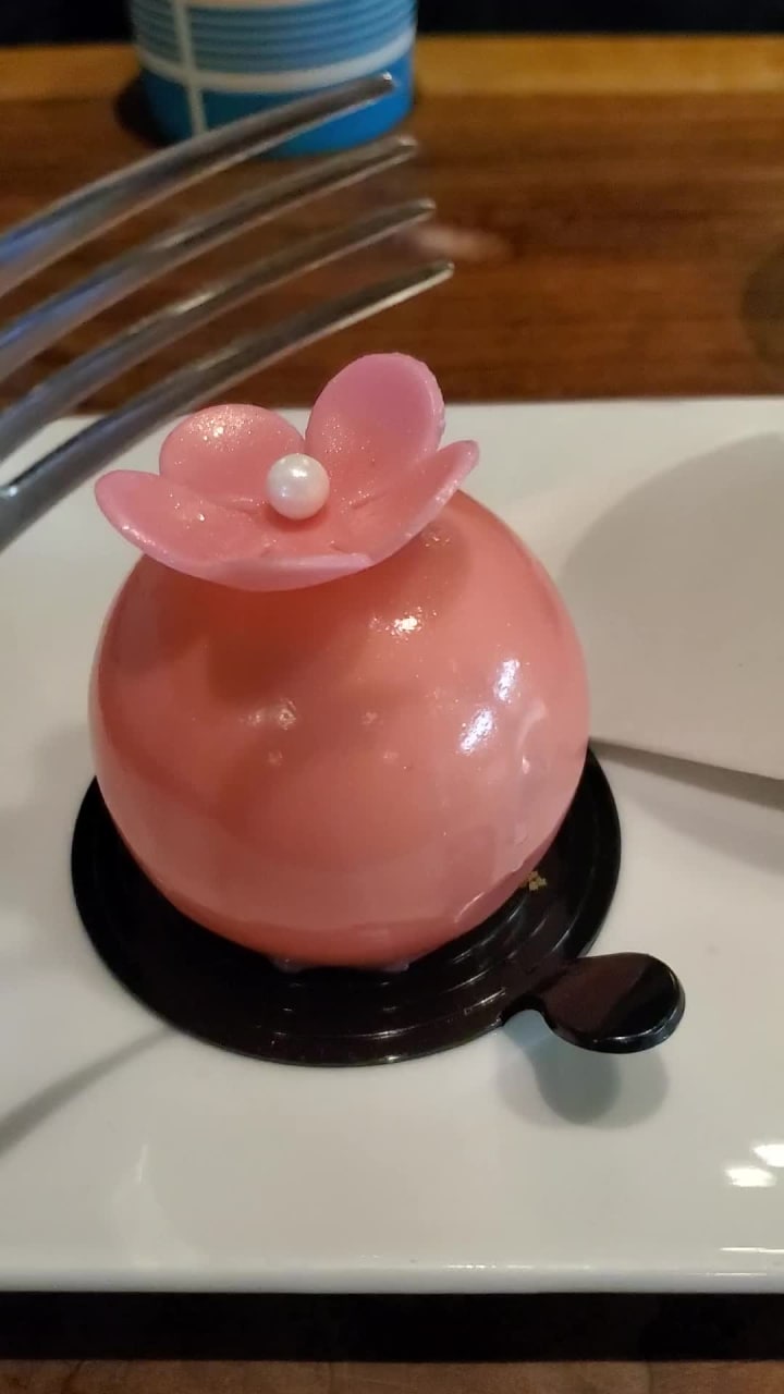 Video review of Figaro Dessert Cafe