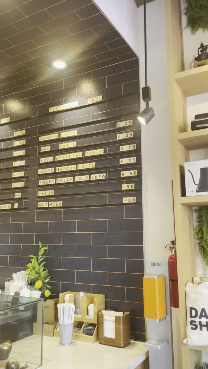 Video review of Dash Coffee Bar