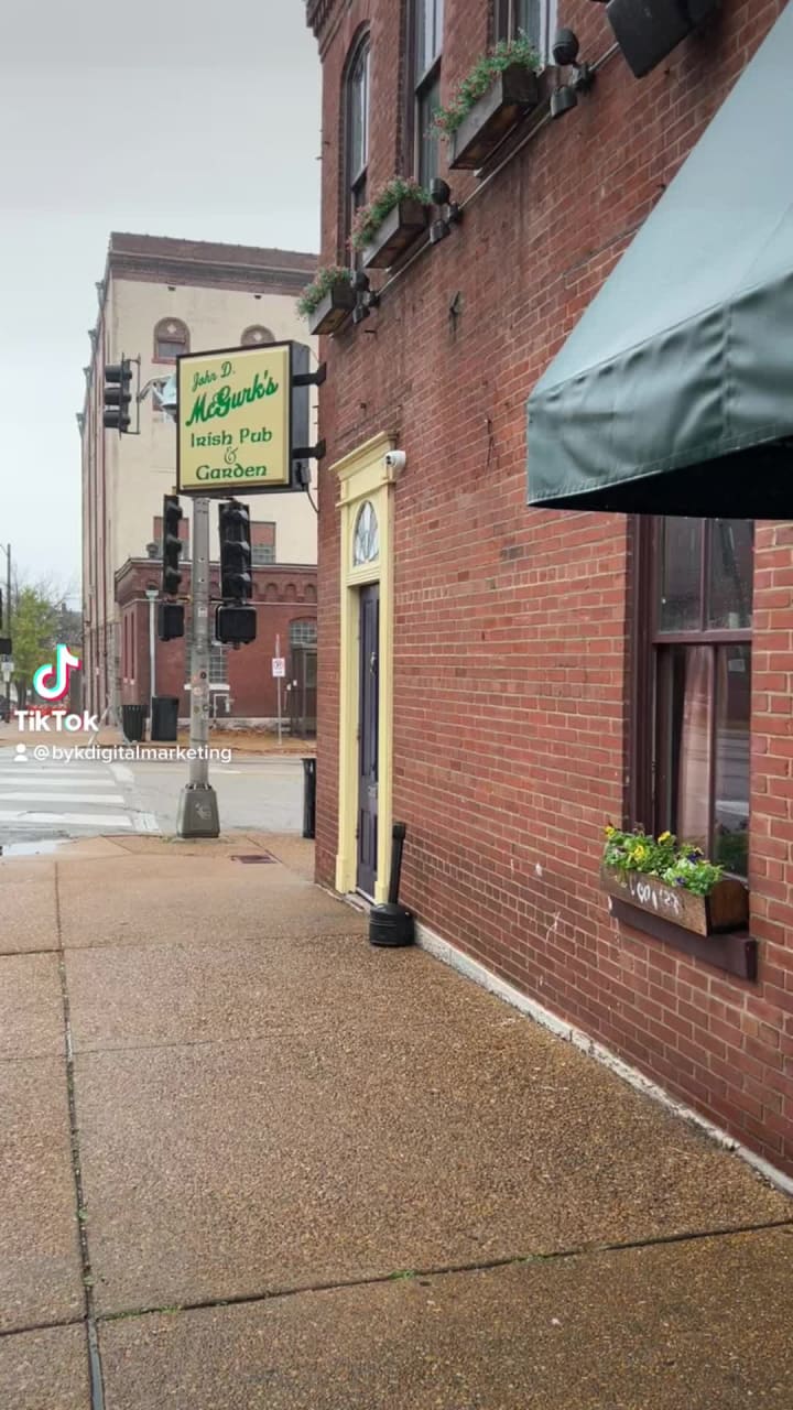 Video review of John D. McGurk's Irish Pub and Garden