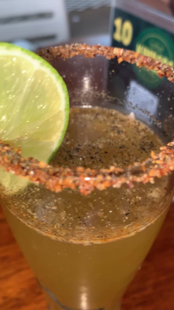 Kimbara, Cc. Jardín Plaza