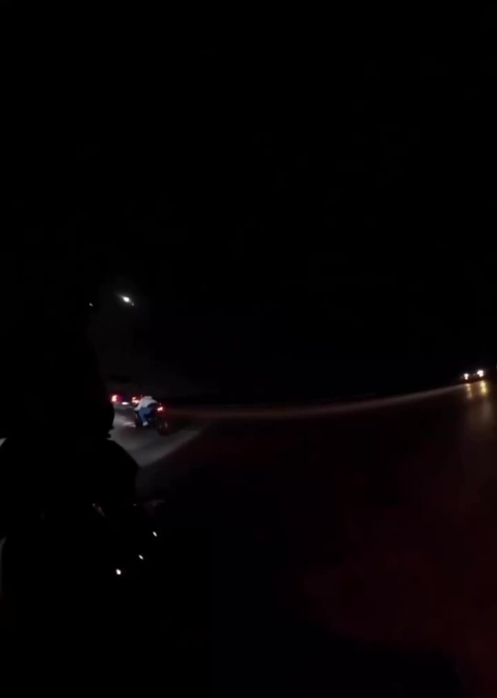 Video review of 183 Grill