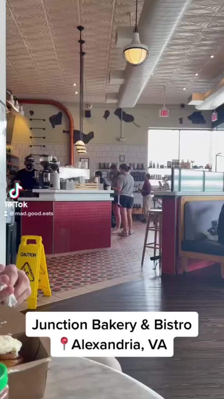 Junction Bakery & Bistro