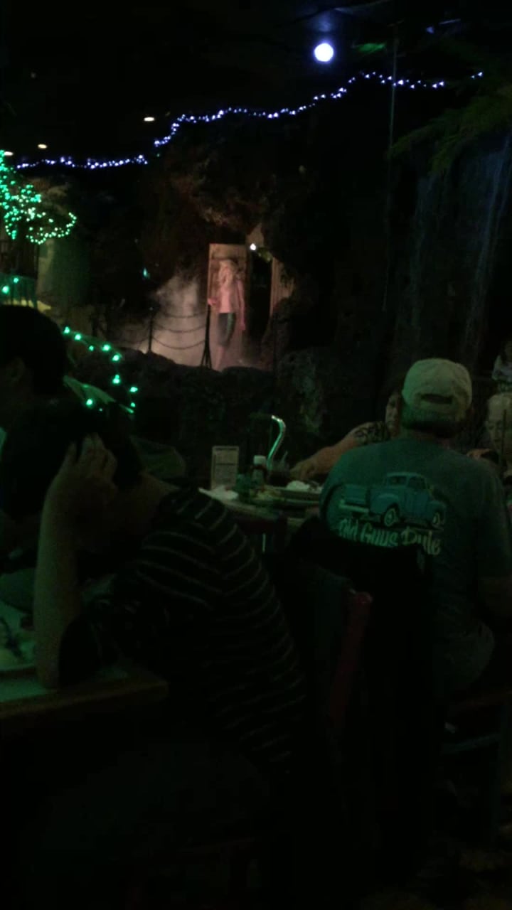 Video review of Casa Bonita