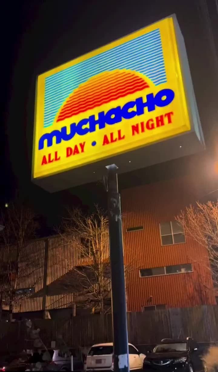 Video review of Muchacho
