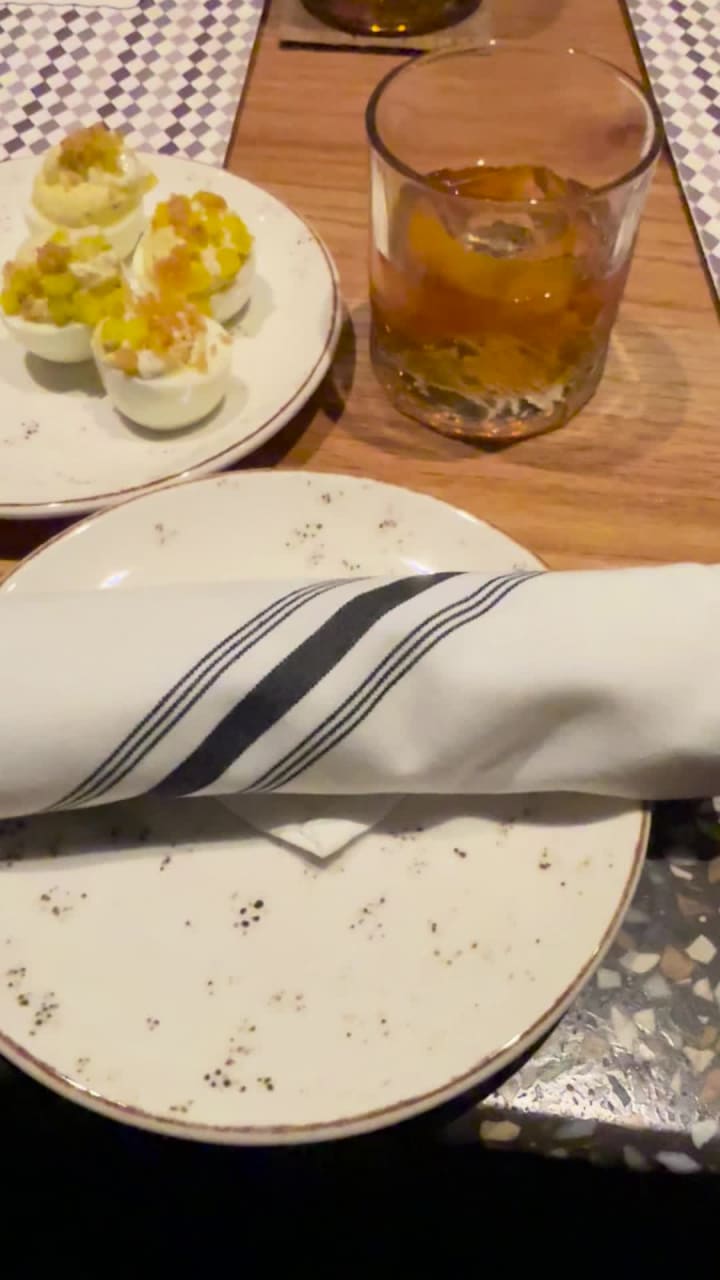 Whiskey Cake Kitchen & Bar