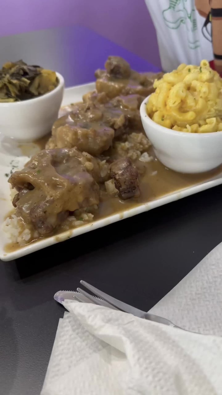 Aunt Bill's Soul Food Cafe