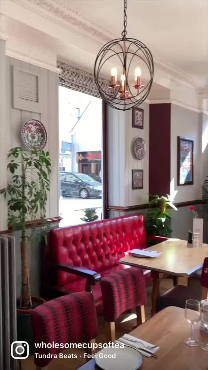 La Le Turkish Mediterranean restaurant