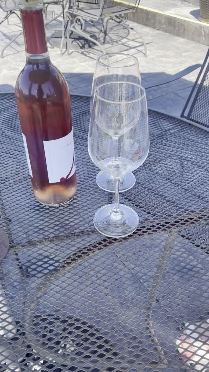 Video review of M Cellars