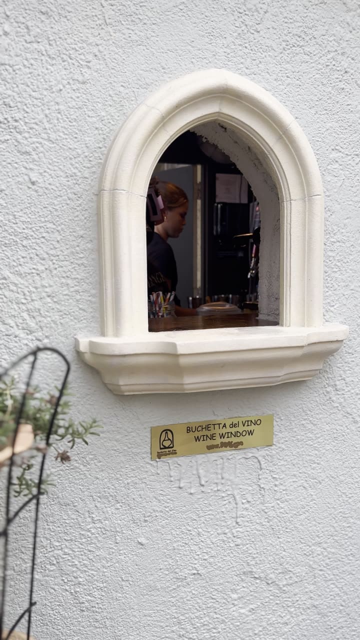 Video review of Oggi Italian