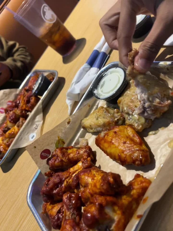 Video review of Buffalo Wild Wings