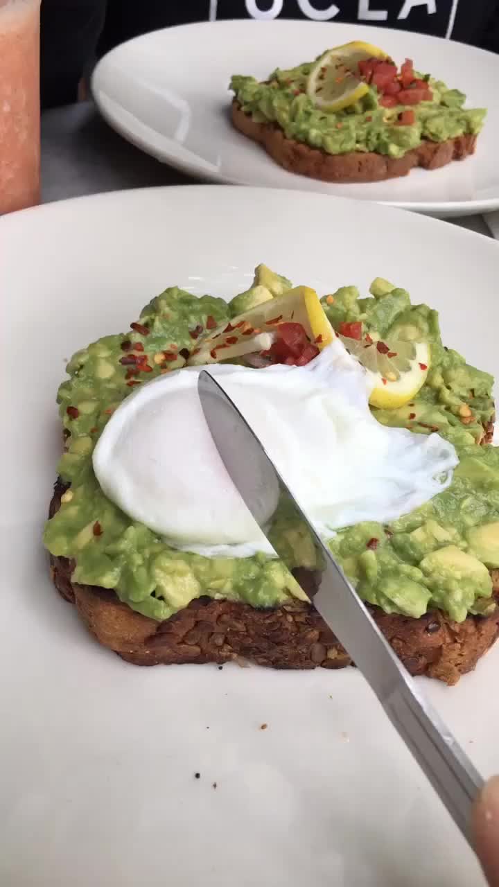 Video review of Literati Cafe