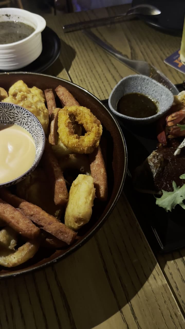 Route 65 Bar + Kitchen