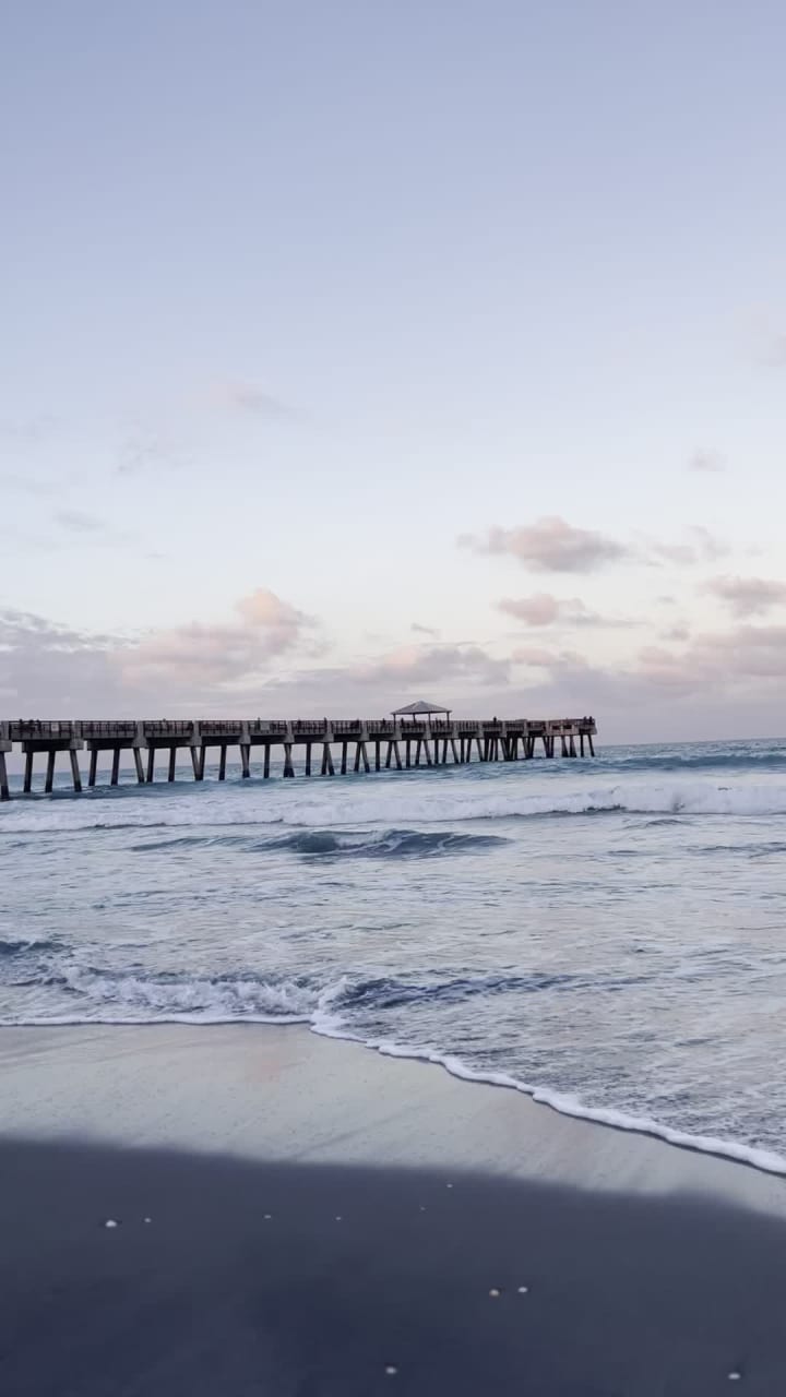 Juno Beach Pier