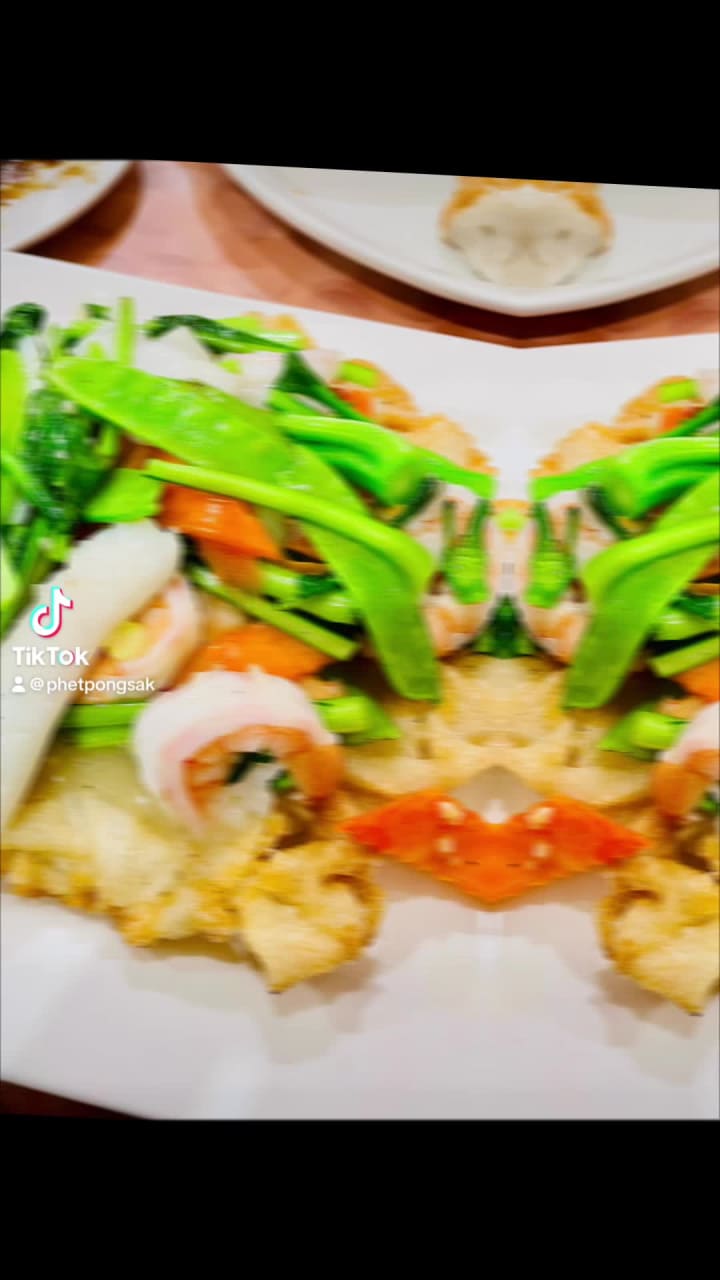 Iwok Pho Asian Cuisine