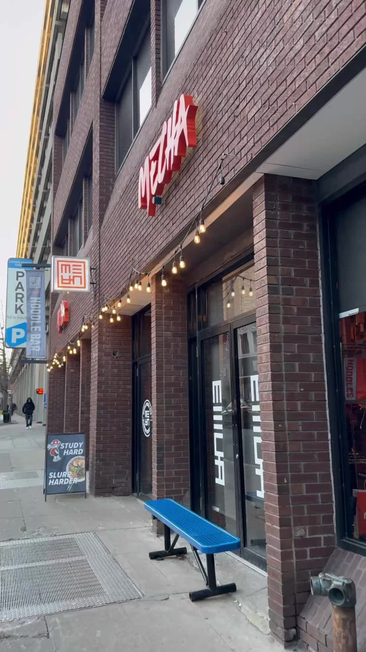 Video review of Mecha Noodle Bar