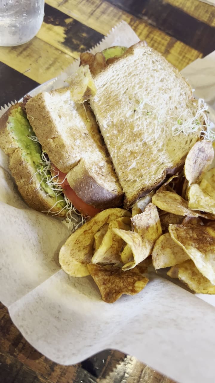 Main & Madison Market Café