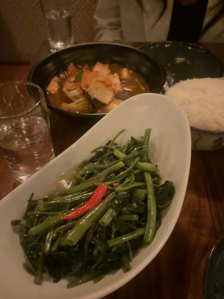 Video review of Lao Lao Bar