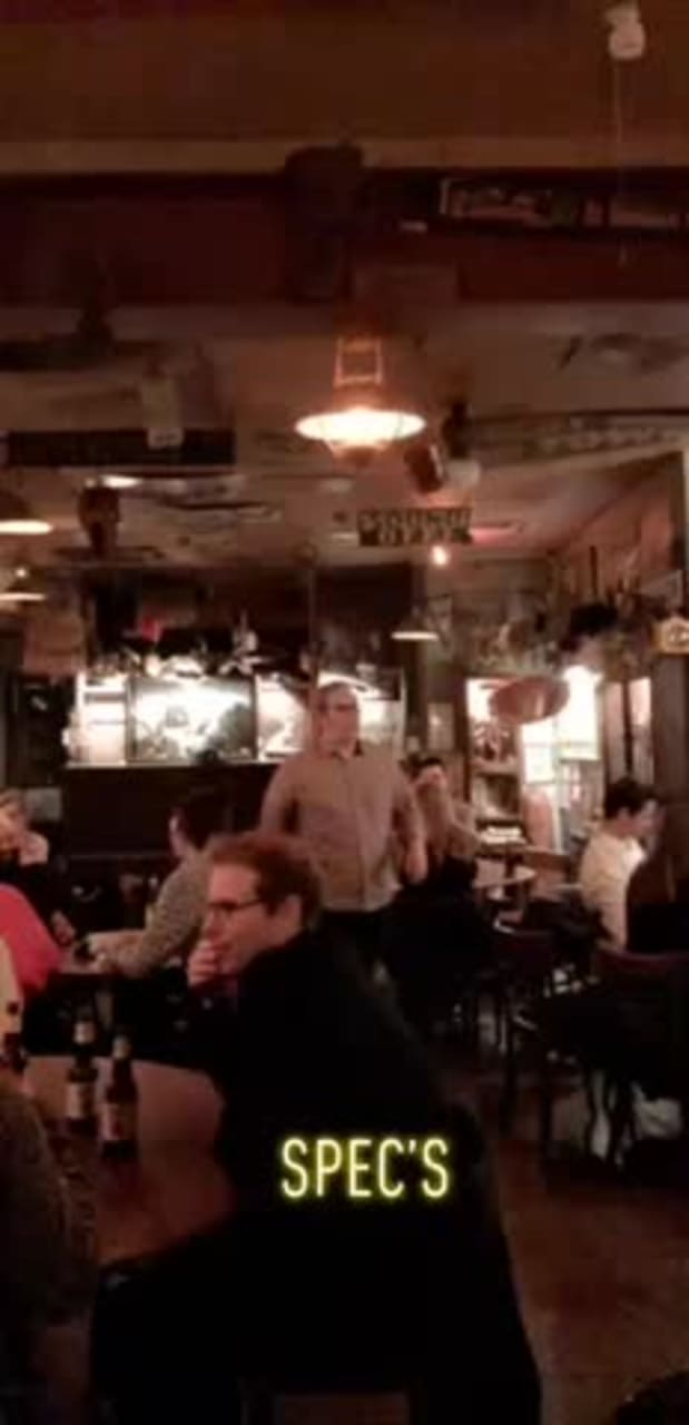 Video review of Specs' Twelve Adler Museum Cafe