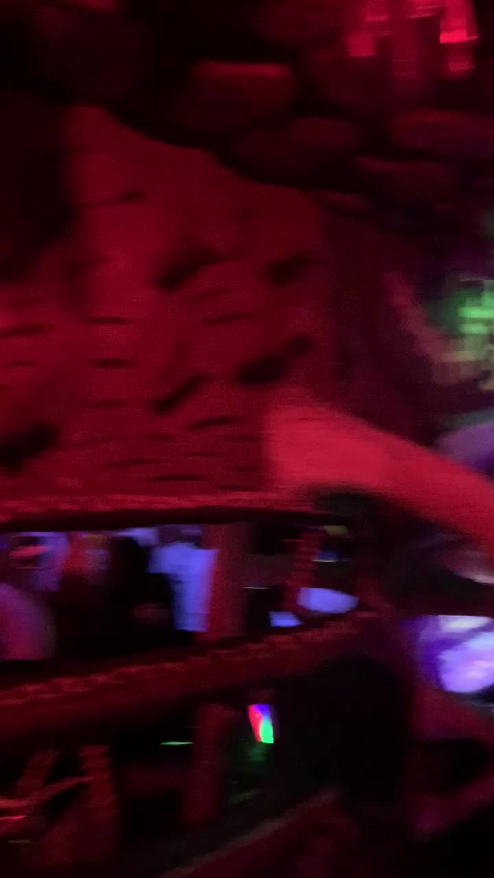 Video review of Noc Noc