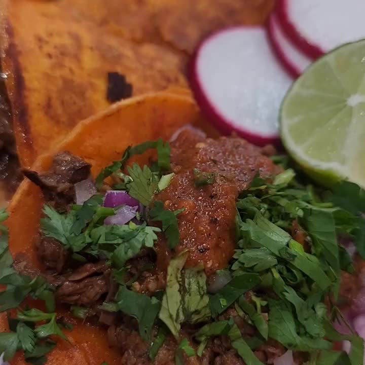 Teddy's Red Tacos