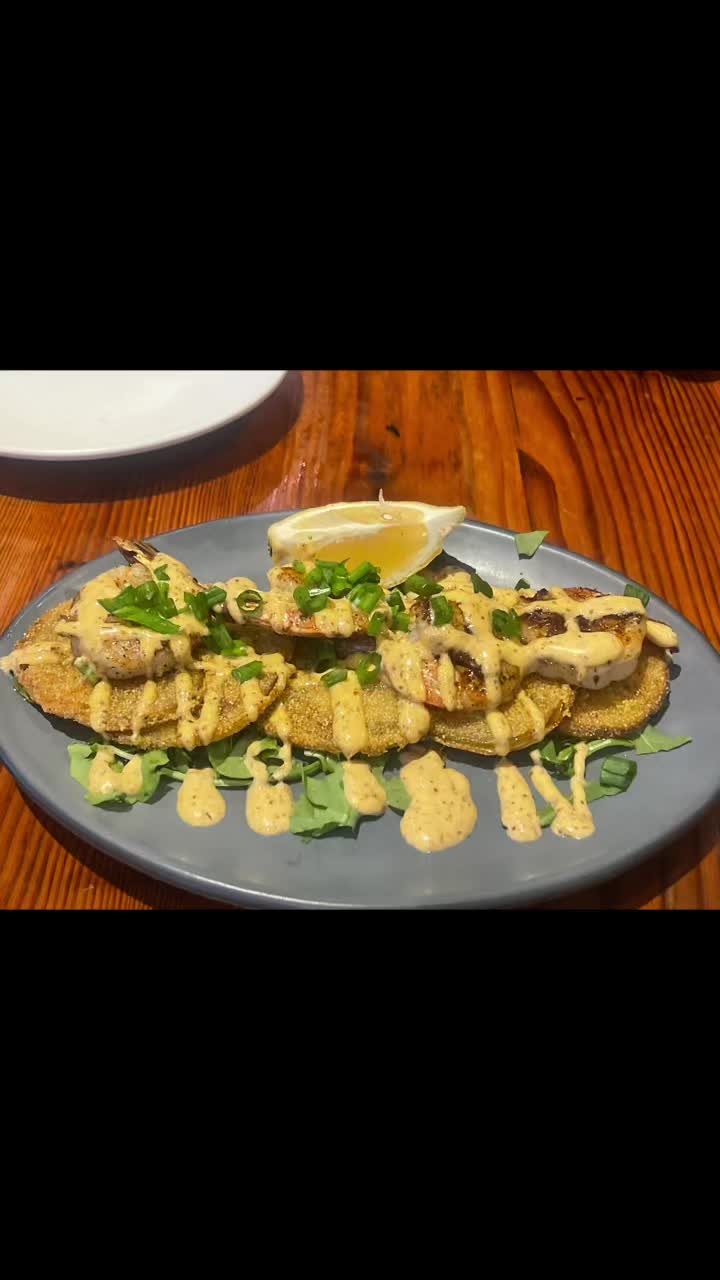 Video review of Samantha's Tap Room & Wood Grill