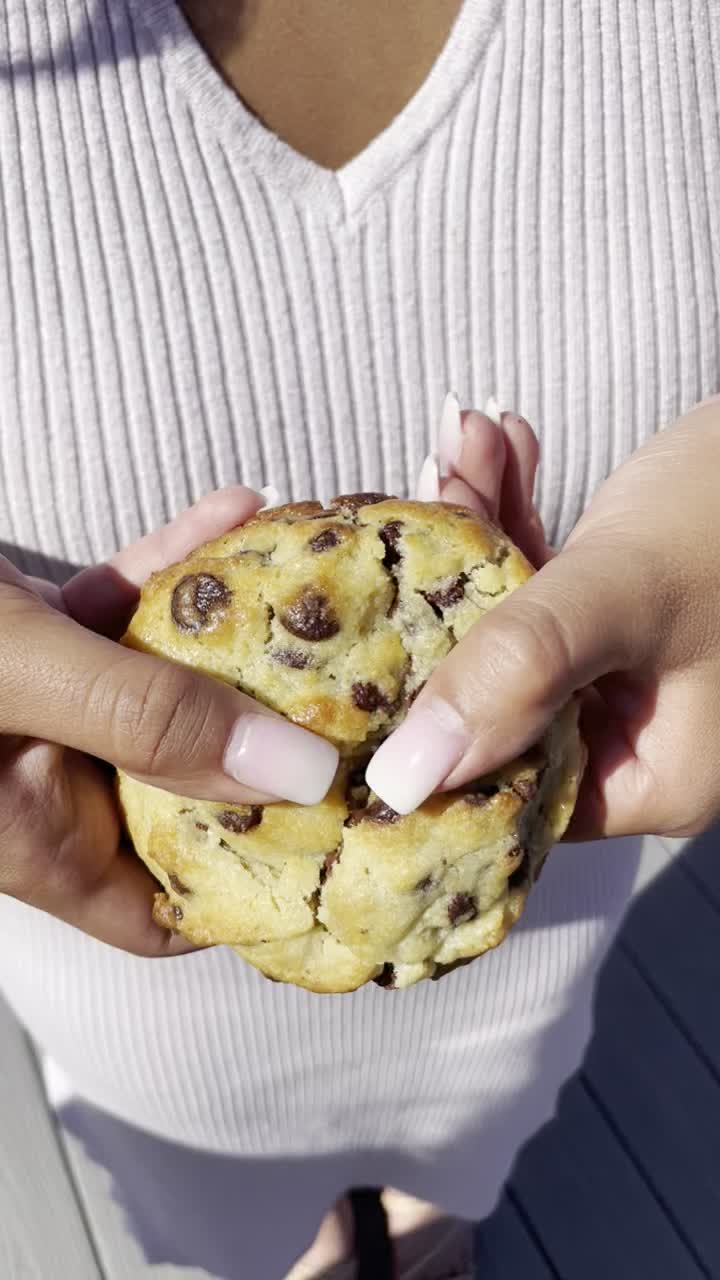 Video review of Levain Bakery – Georgetown, DC