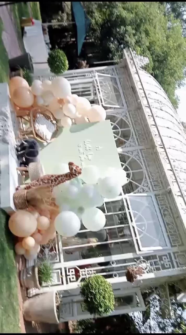 Buitengeluk Broadacres, Broadacres Lifestyle Centre Cnr Valley Rd &, Cedar Rd, Fourways, Sandton, 2055