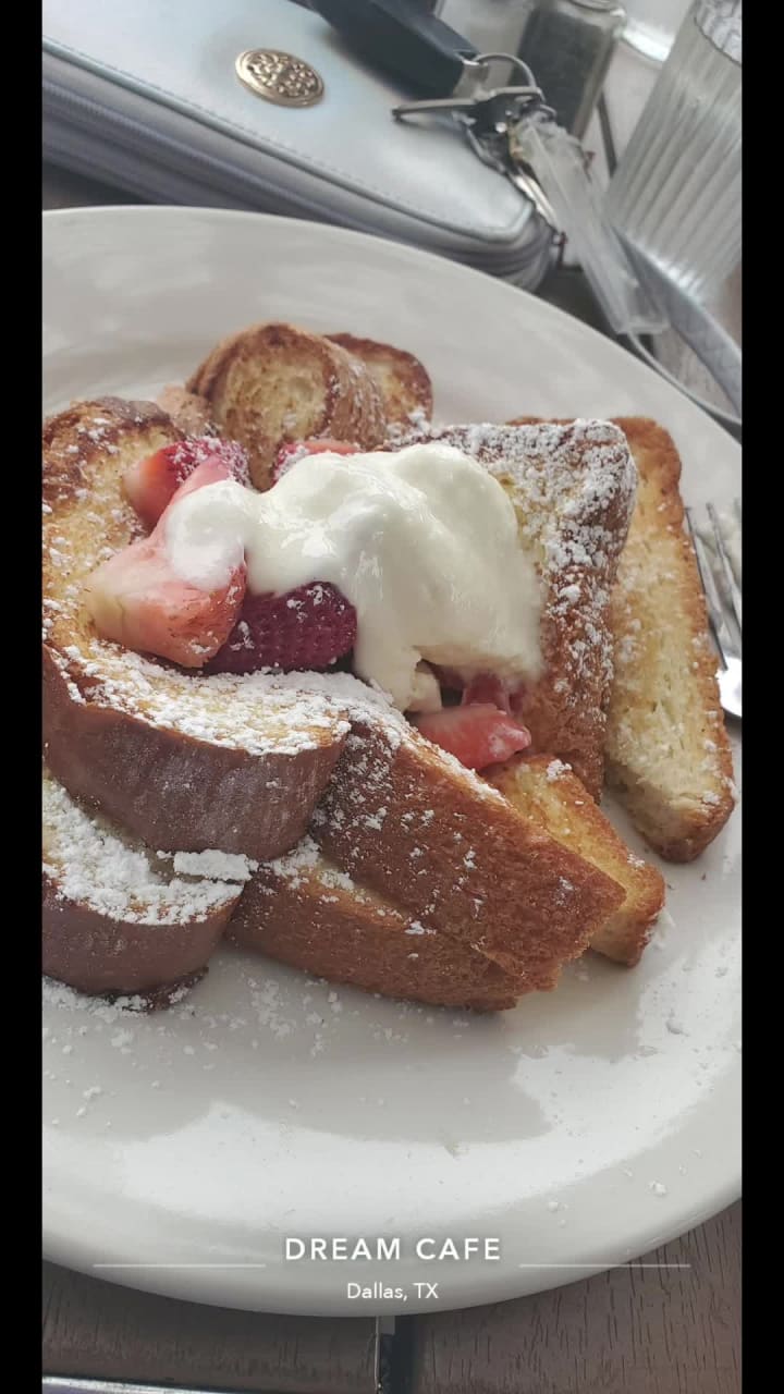 Video review of The Dream Cafe