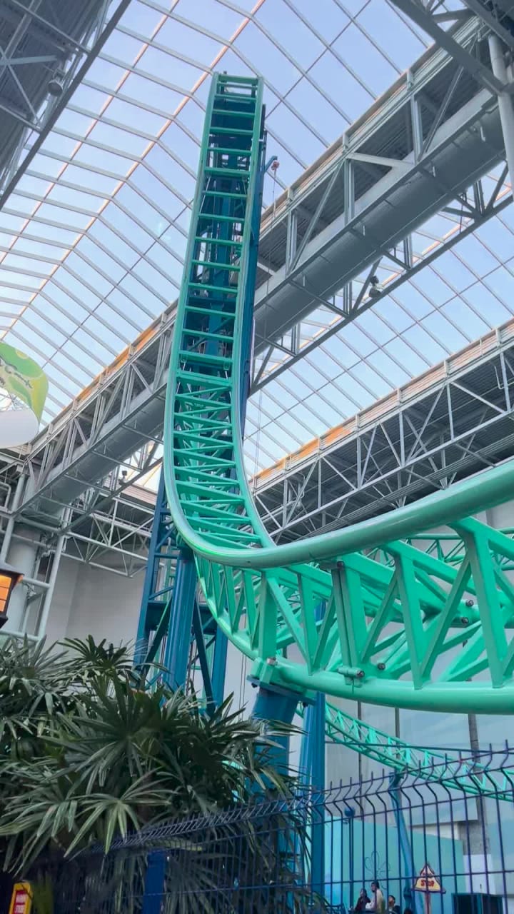 Video review of Starbucks