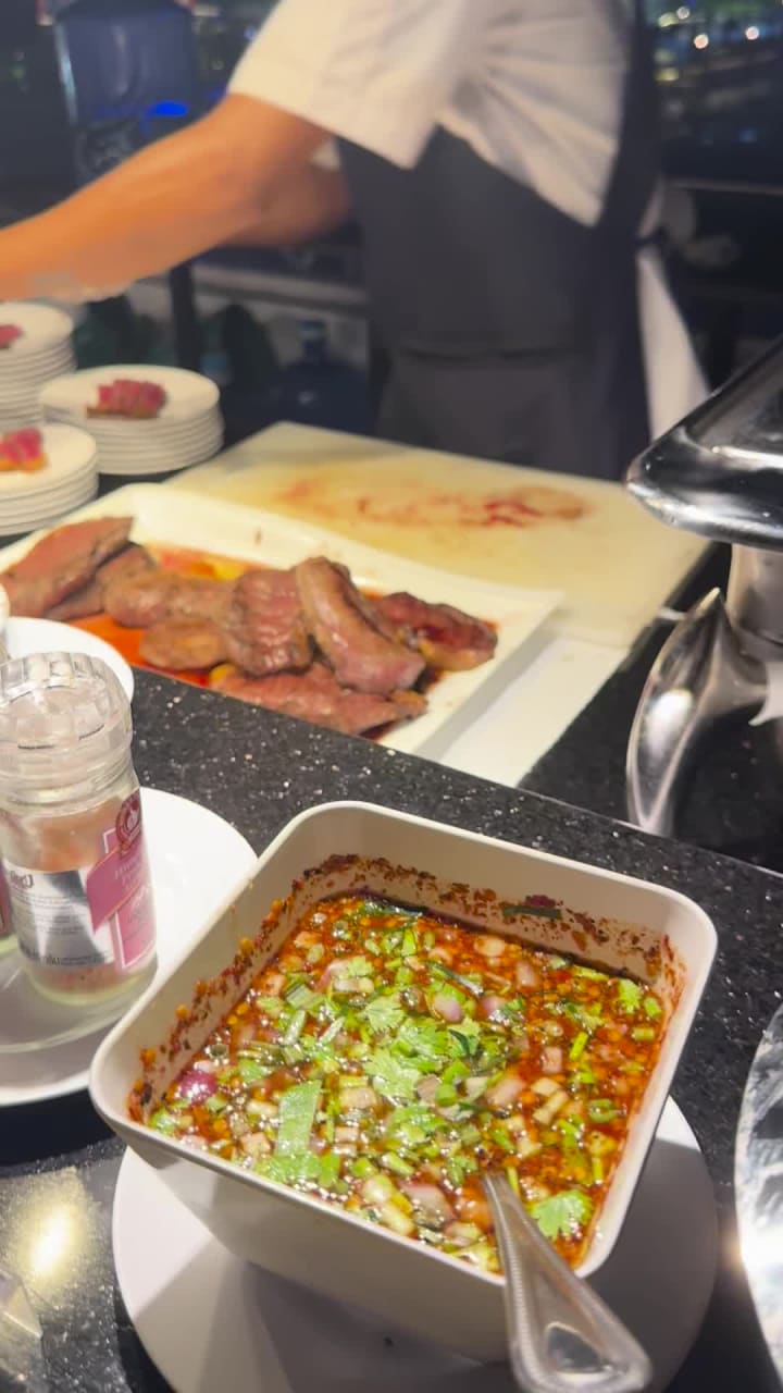 Chao Phraya Princess Cruise (เจ้าพระยาปริ๊นเซส)