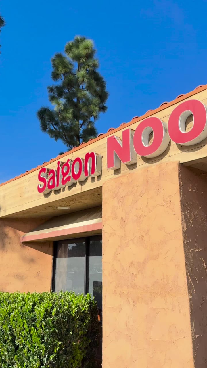 Video review of Saigon Noodle House