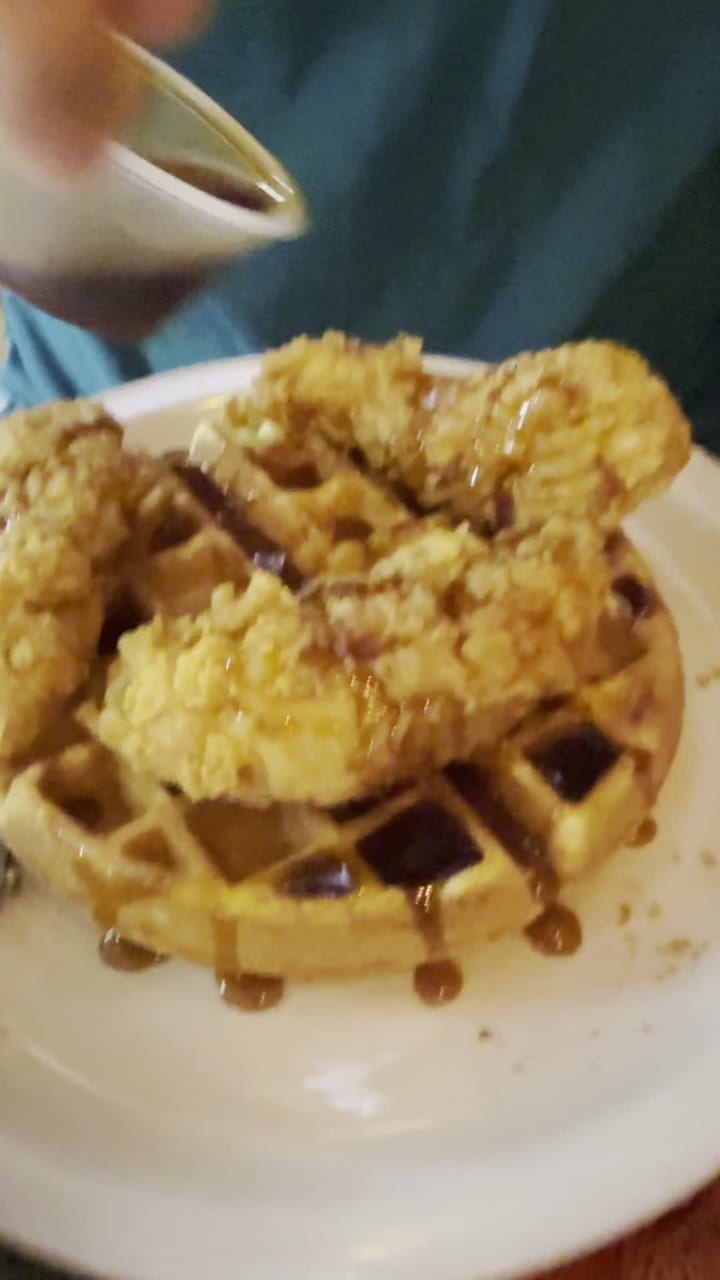 Video review of Elizabeth's Restaurant