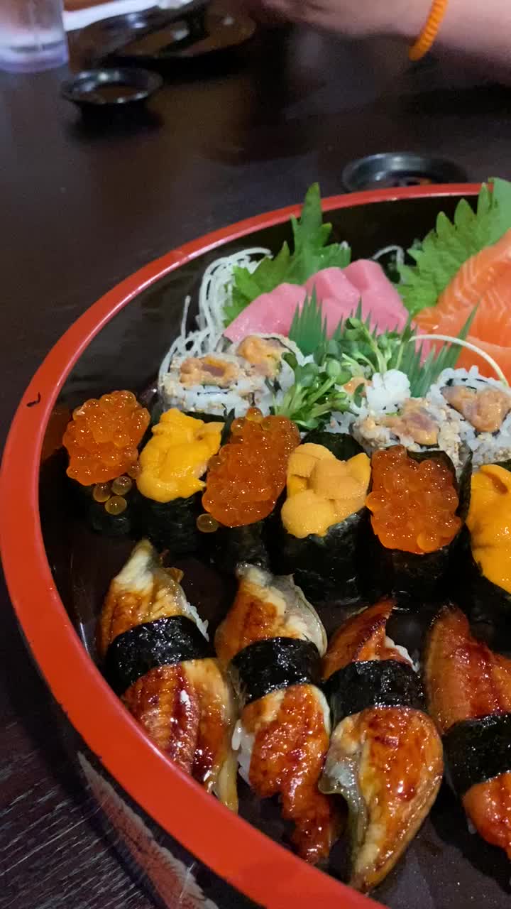 Mitch's Fish Market & Sushi Bar