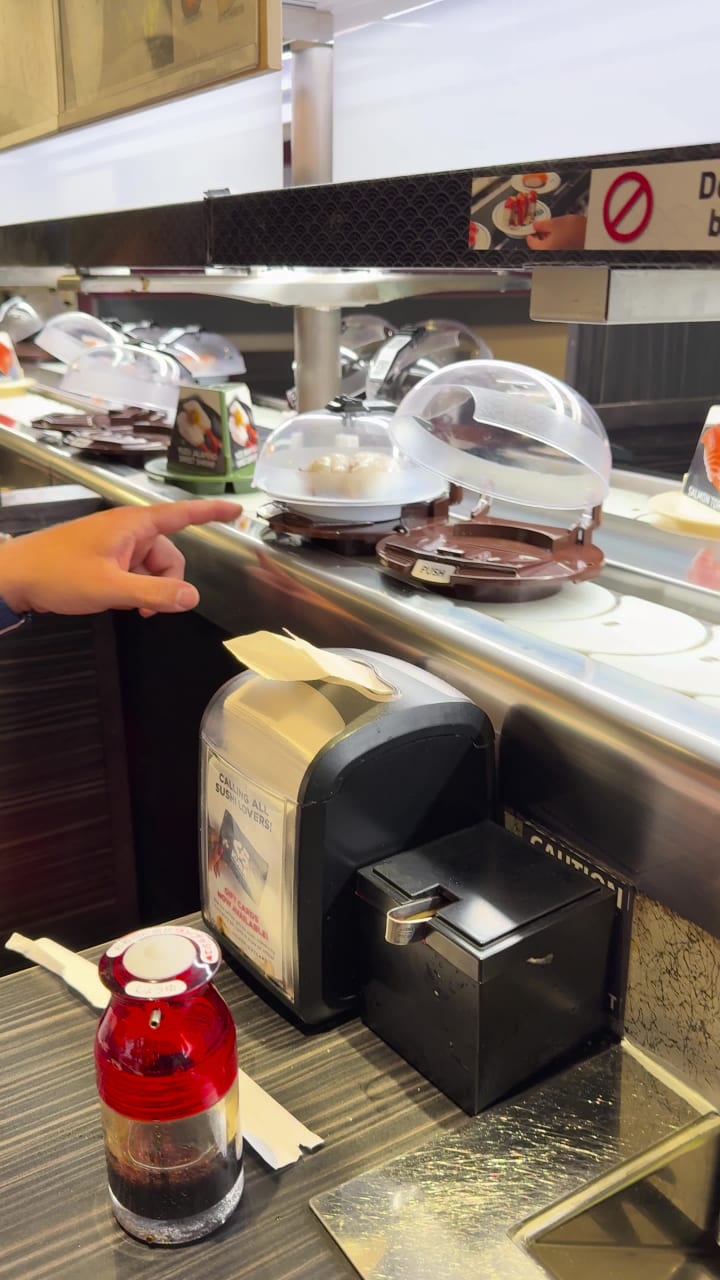 Kura Revolving Sushi Bar