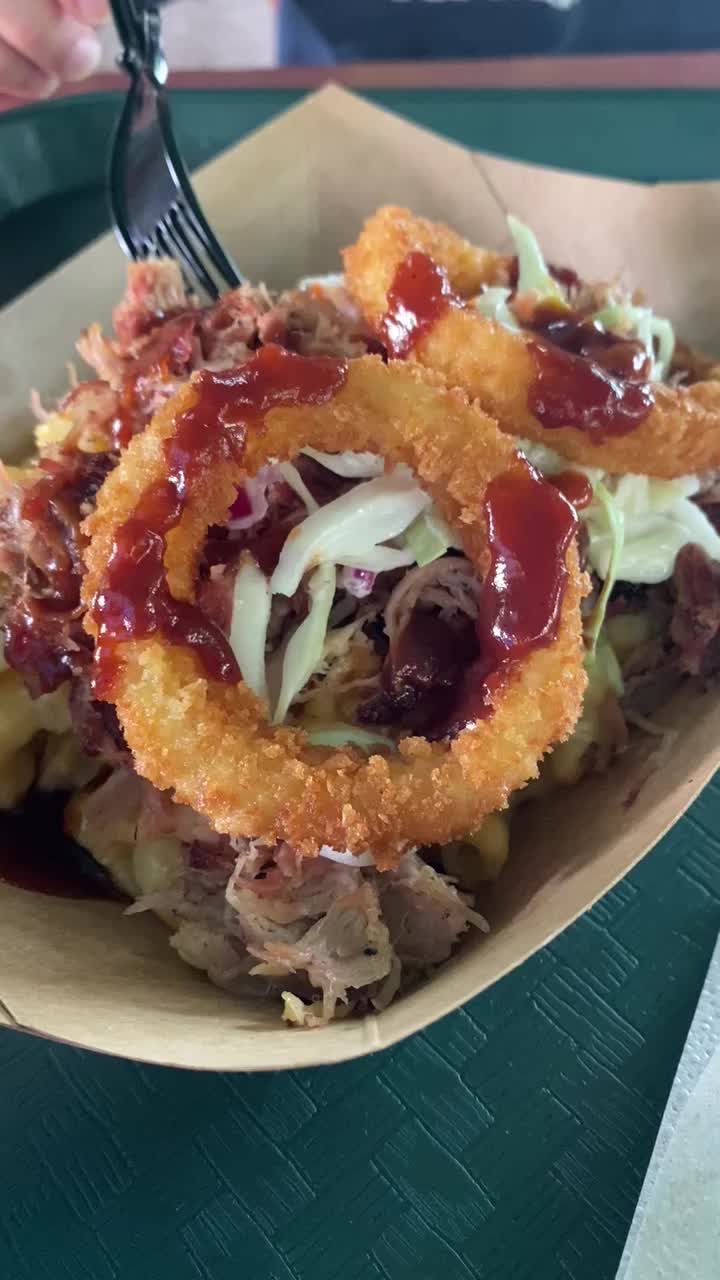 Video review of Flame Tree Barbecue